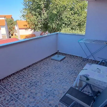 Lavanda Apartment *